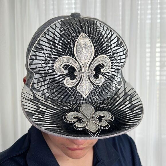 City Hunter Fleur De Lis Original Flat Medium - Picture 3 of 8